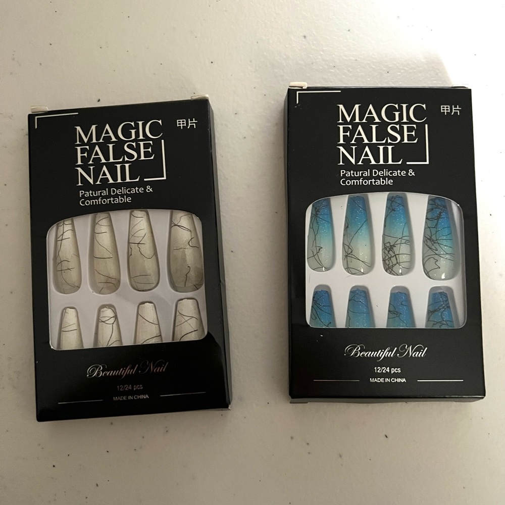 2 Pairs Press On Nails NEW
